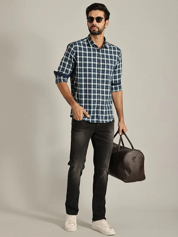 Indian Terrain Men's Slim Fit Full Sleeve Checkered Navy Shirt